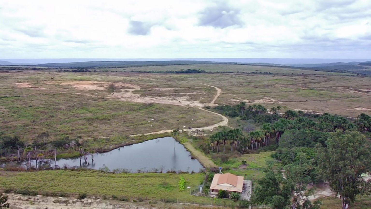 Barragem e casa sede da propriedade